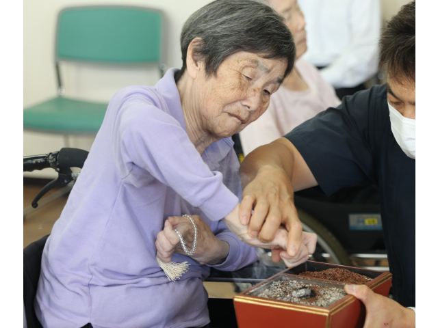 一緒にお手伝い😄