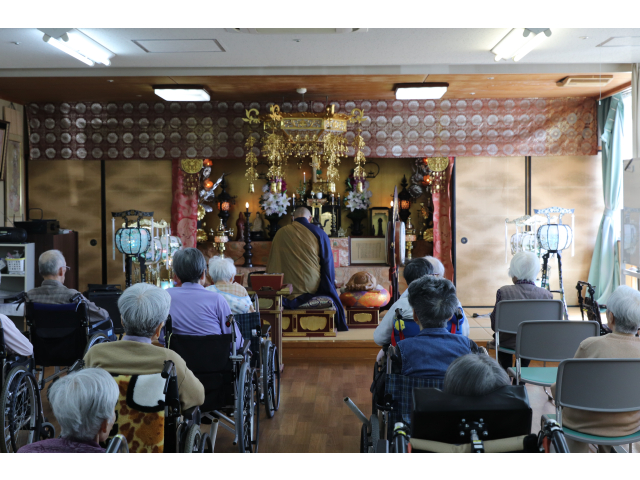 ご住職がおみえになりました🙏