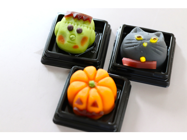 本日はハロウィンと和菓子のコラボ🥰
