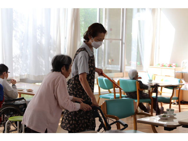 お席へごあんな～～～い🎶