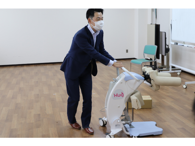 Hugの使用方法について、教えていただきました。