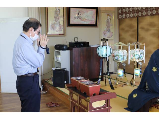 手を合わせて🙏