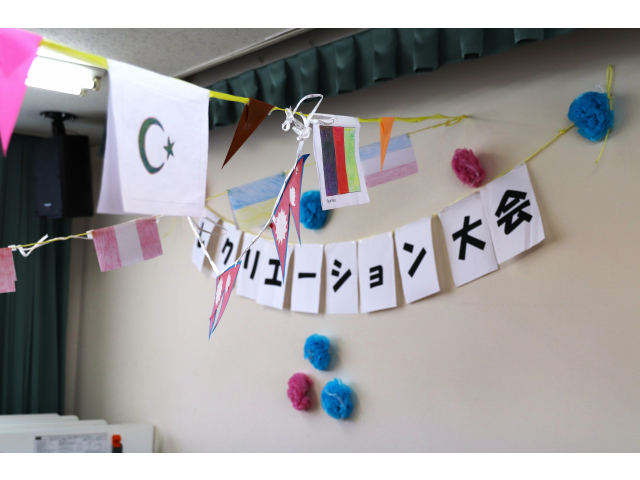 介護員さんによる飾りつけ🚩