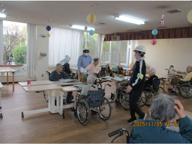 それぞれの避難場所へ🏃🏻