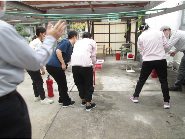 技能実習生も消火訓練に参加🧯