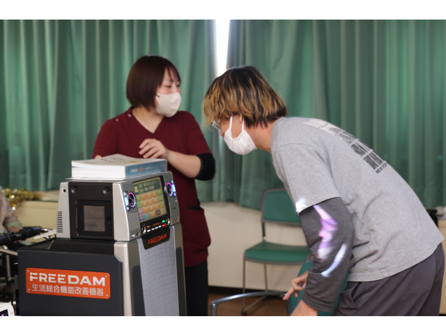 曲は介護員が入力します😌