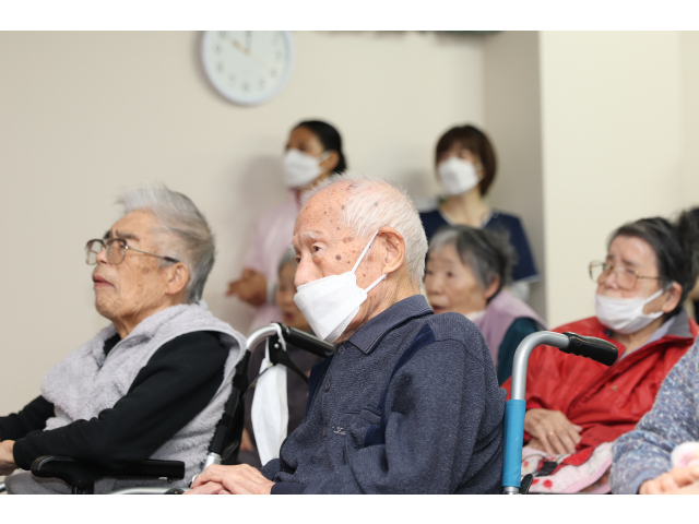 皆さん聞き惚れてます🥰