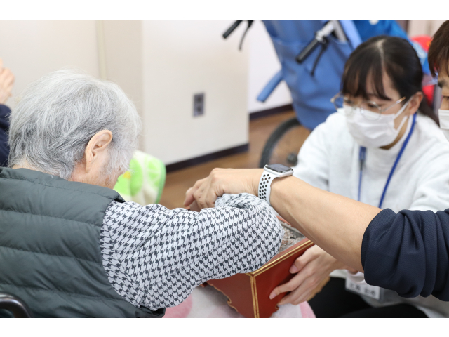 少し手伝うね😌