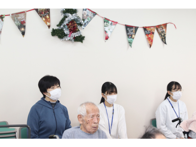 実習生も聞き入っていました👂