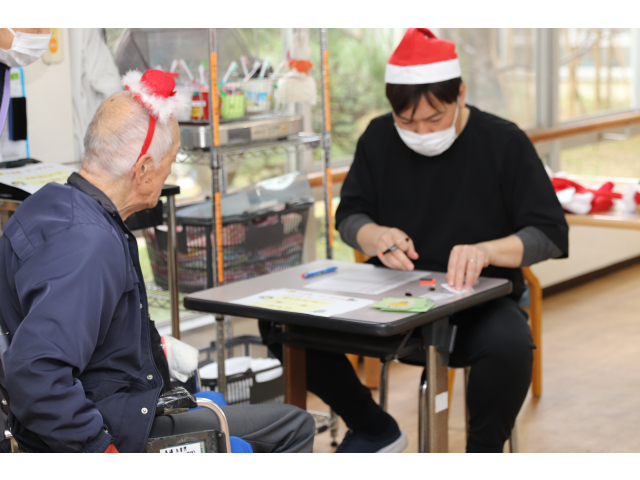 今日はサンタが受付してた🎅