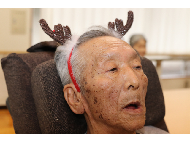 トナカイのカチューシャでクリスマス気分🦌