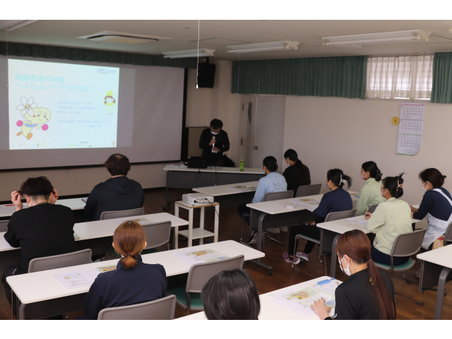 虐待に関する様々な説明をしていただきました😌