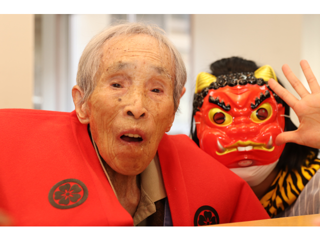 鬼と記念撮影される方も📸