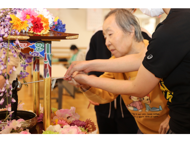 介護員にお手伝いしてもらって🥺