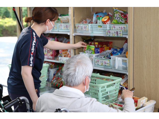 介護員さんは頼まれものをお探し中🤭