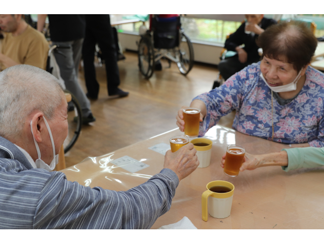 こっちでもかんぱ～～い😆