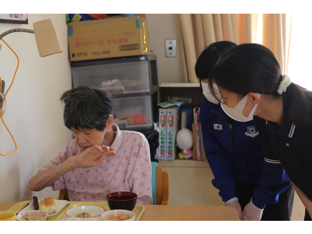 お食事は美味しいですか❓