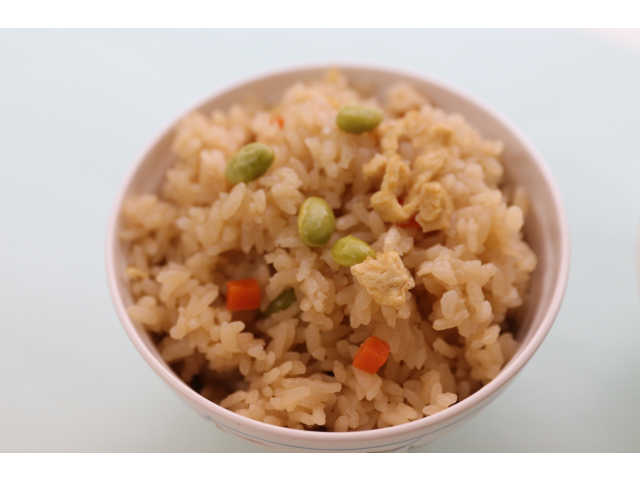 具だくさんの枝豆ごはん🍚