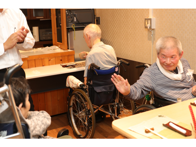 もう帰るの❓またね👋