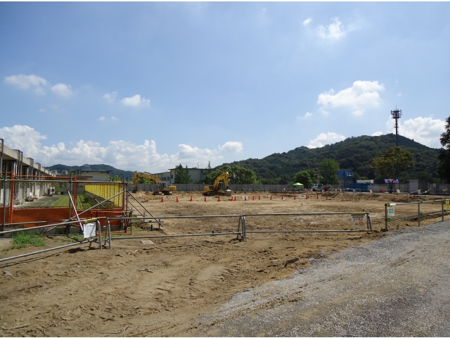 居室から工事風景が見えます