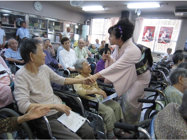 握手してくださ～い