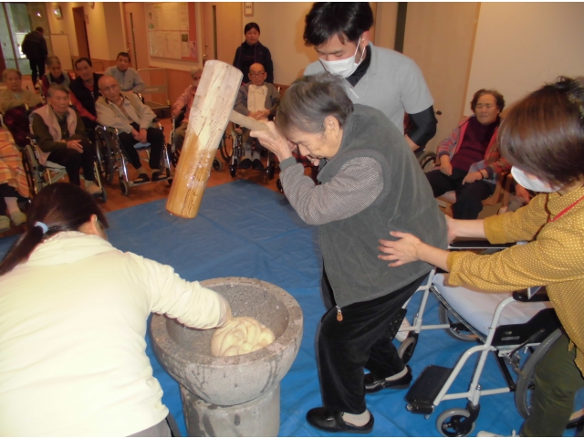 立ってやらにゃいかん！
