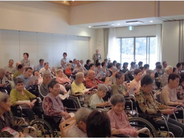 満員御礼です。