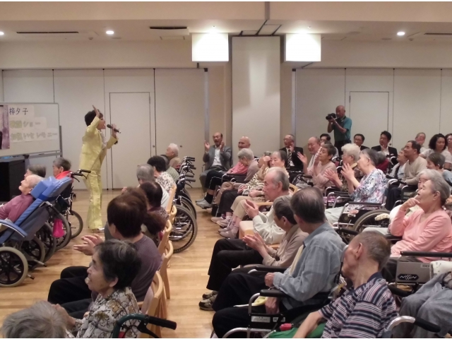 みんなで熱唱です