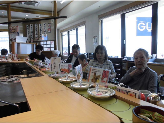 さあ、何をいただこうかな