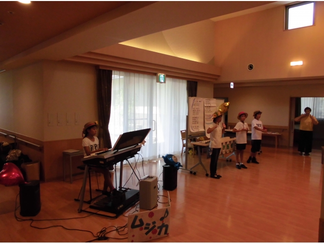 手話を教えてくれました