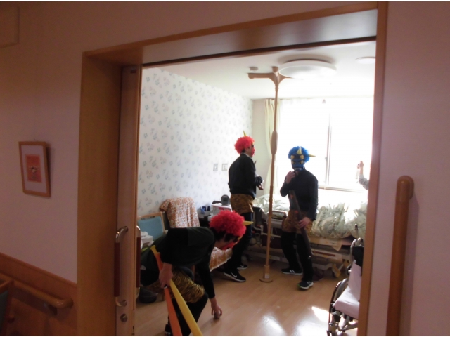 お部屋にも訪問