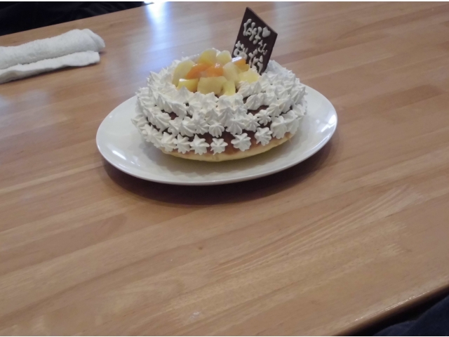 デコレーションも自分たちで