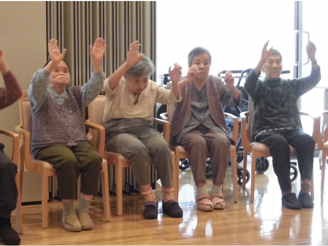 背中がのび～る