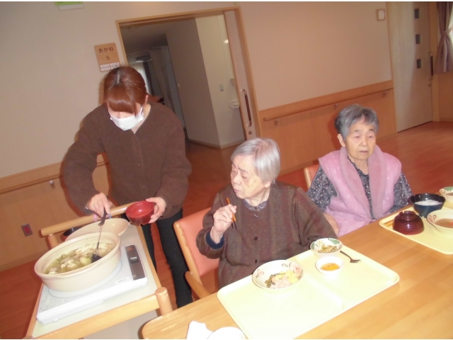 アツアツをよそいます