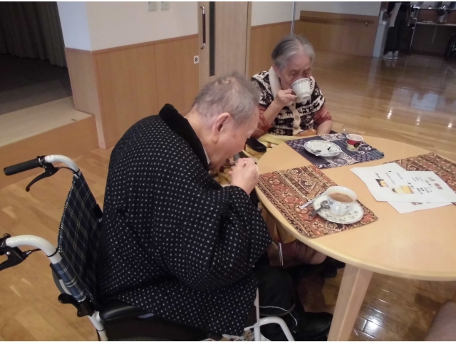 さいまいもか。うまいな。