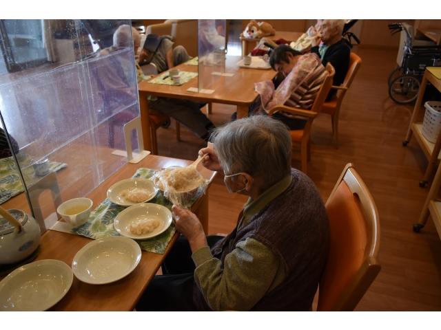 盛り付けてます