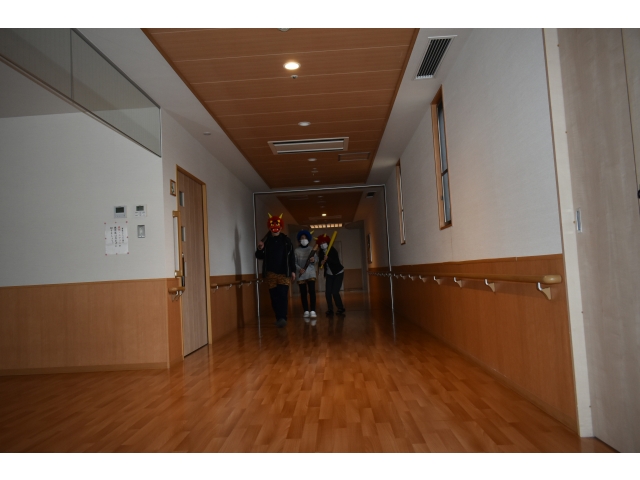 ズンズン　ズンズン