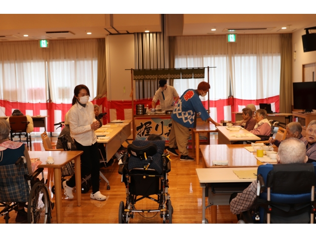 秋祭り会場へようこそo(･ω･o)ｲﾗｯｼｬ---ｲ(o･ω･)o