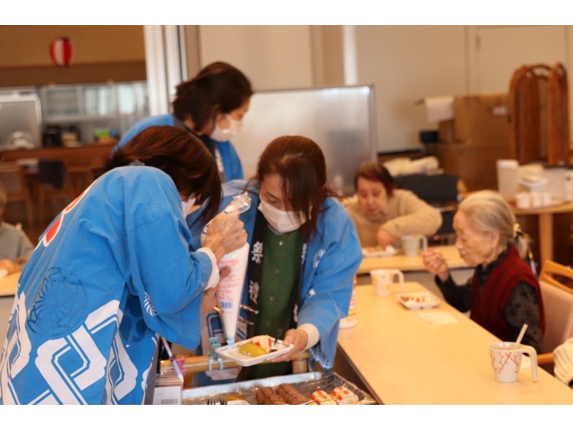 お寿司の後はお待ちかねのデザートタ～イム🍰