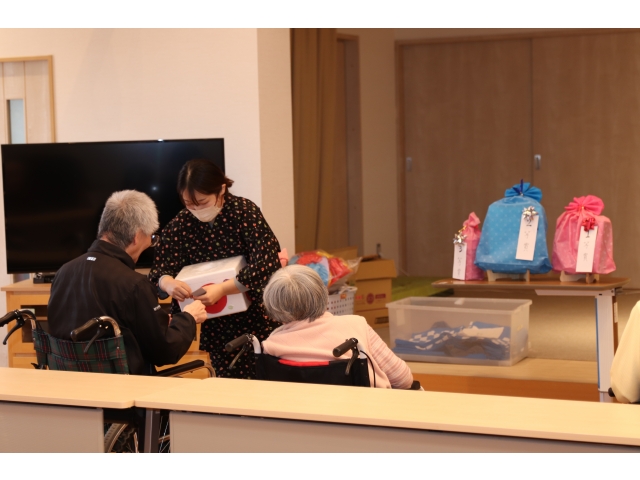 お楽しみ会最後のメインイベント「くじ引き大会」(´∀｀*)ﾜｰｲ