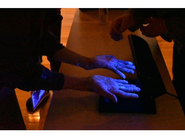 こちらは結構汚れが残っていますが、「手荒れなど」がある方はそこに付着した汚れが落ちにくいそうです