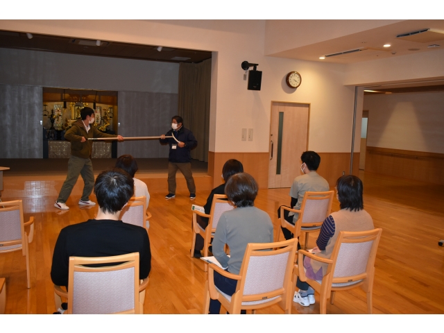 不審者確保！！