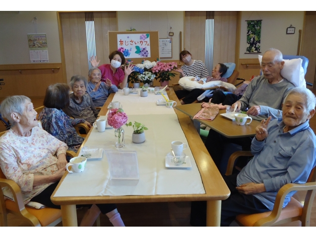 全員でパシャリ😝