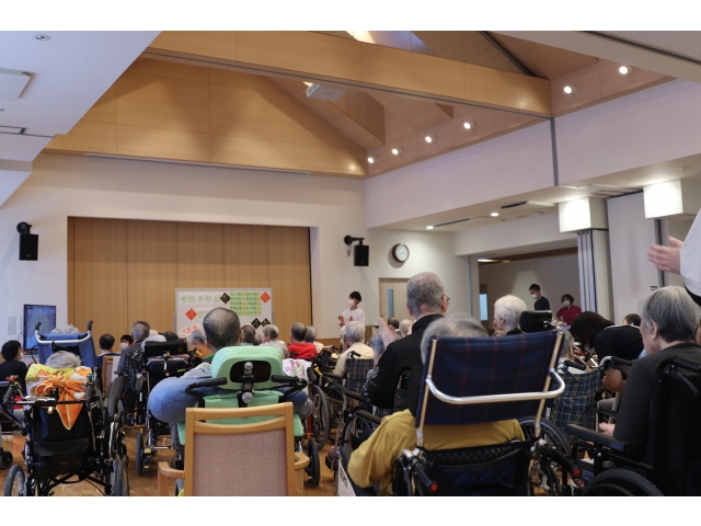 皆さんお待ちかねのカラオケ大会🎤