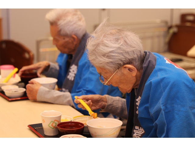 全粥ちらしもおいしゅうございます😋