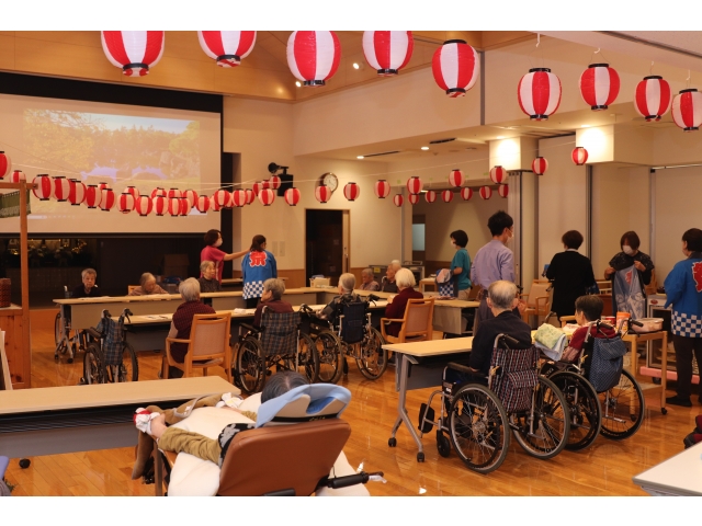 皆さんお集まりいただきありがとうございます🙇