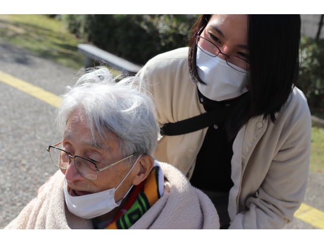 ねぇねぇあれ見て👀