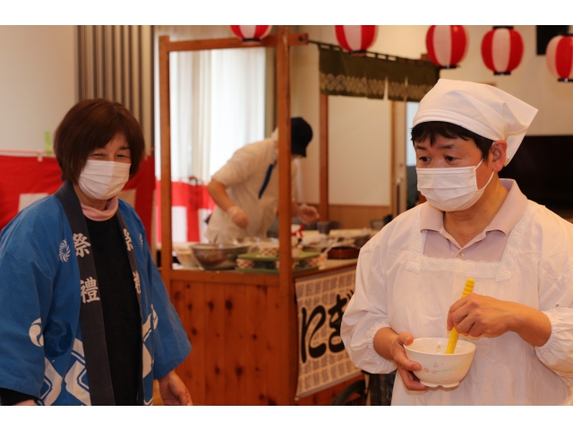 あかね介護員さん割烹着をきてやる気MAX🤩