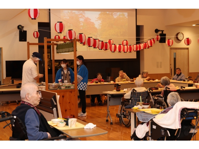 皆さん美味しいお寿司に舌鼓を打っていました🥁