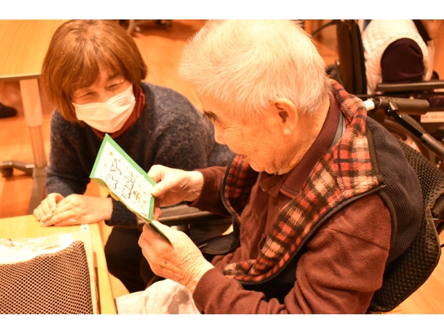 「こいつはいいもの貰った😆」とこの笑顔